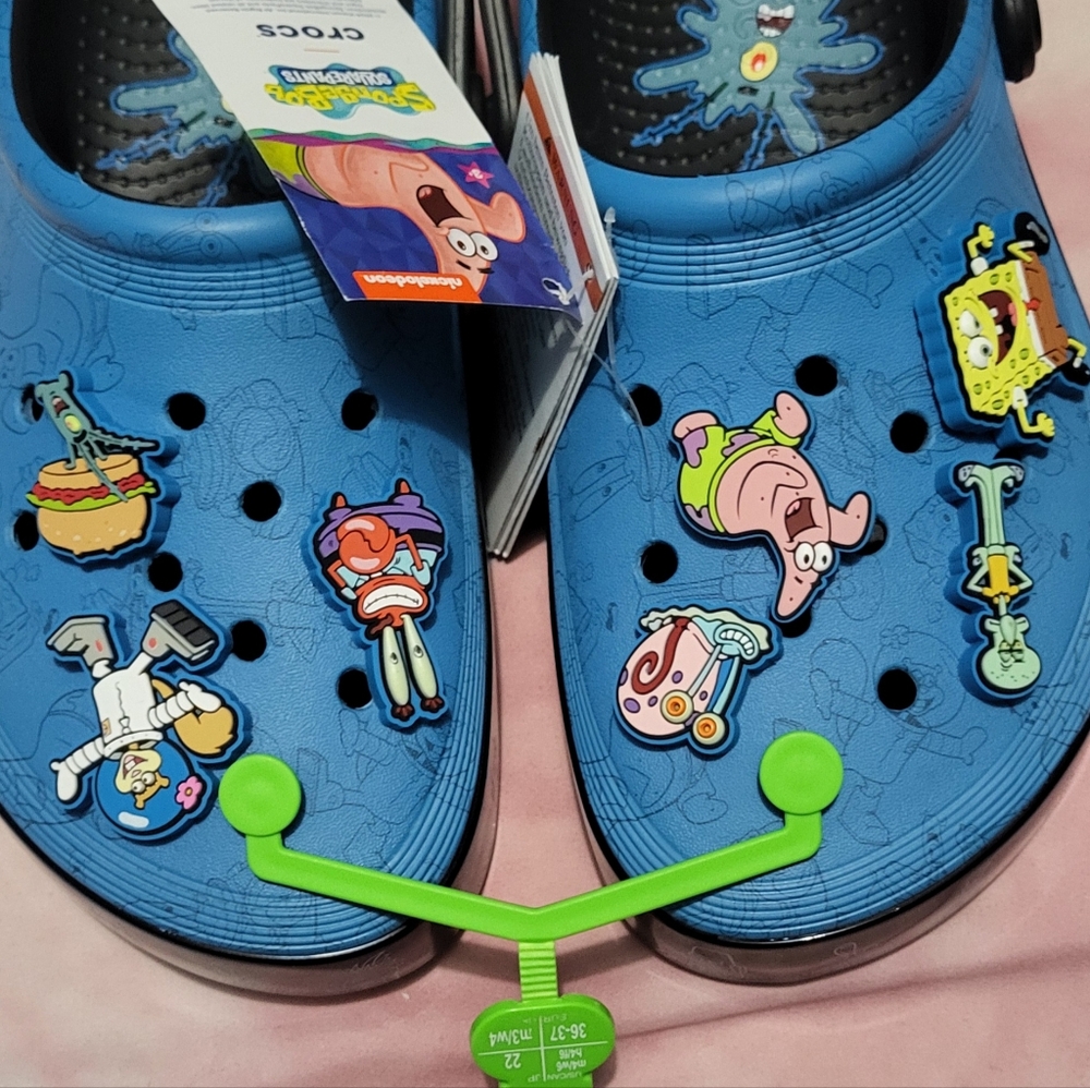 SpongeBob SquarePants Crocs US sz M4/W6